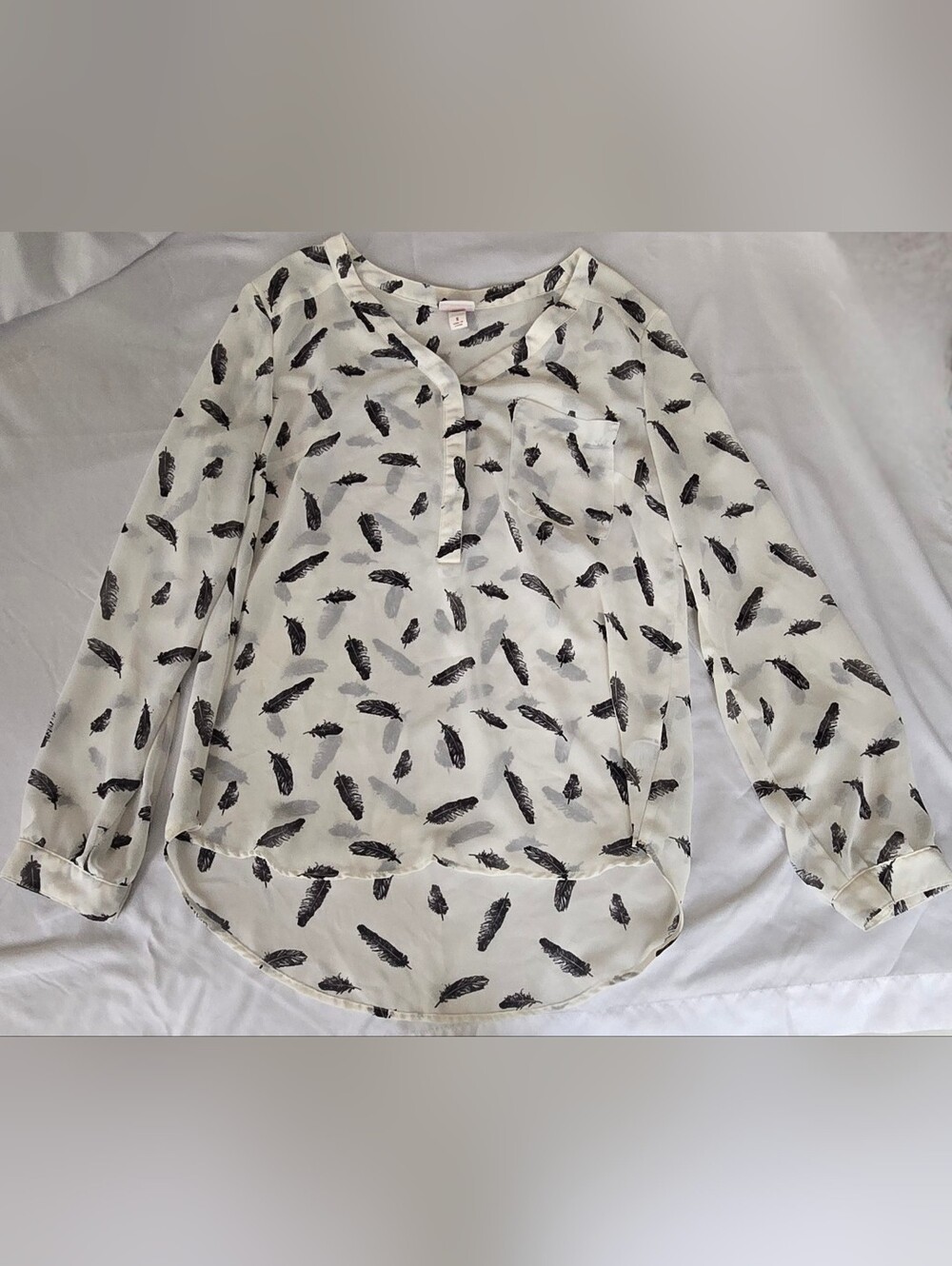 Women's Ivory Feather Print Long Sleeve Blouse